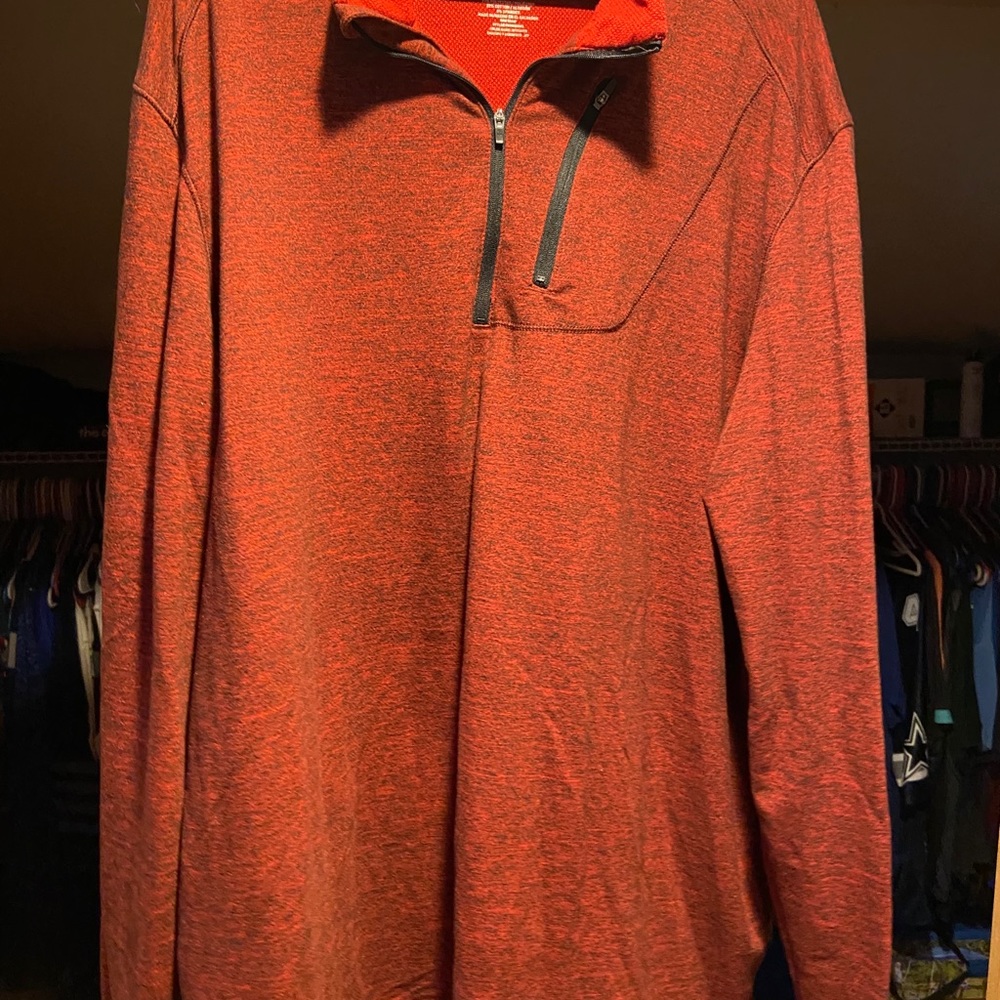 Swiss Tech Mens pull over